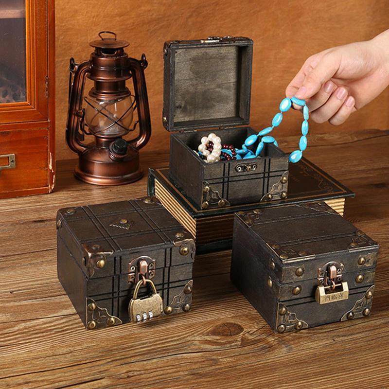 Mini biżuteria w klatce piersiowej kuferek na skarby drewniane skarby w stylu Vintage blokada małe kuferek na skarby z zamkiem dla kobiet prezent