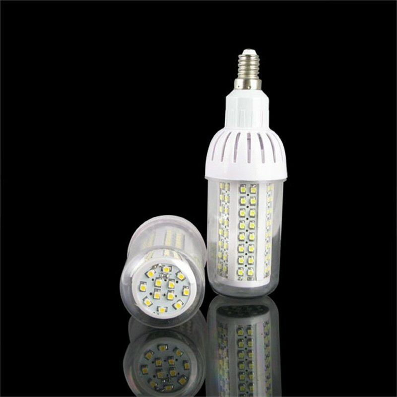4 X E14 48 SMD3528 lampadine di mais bianco caldo/bianco giorno lampadine di moda splendide durevoli dal design squisito