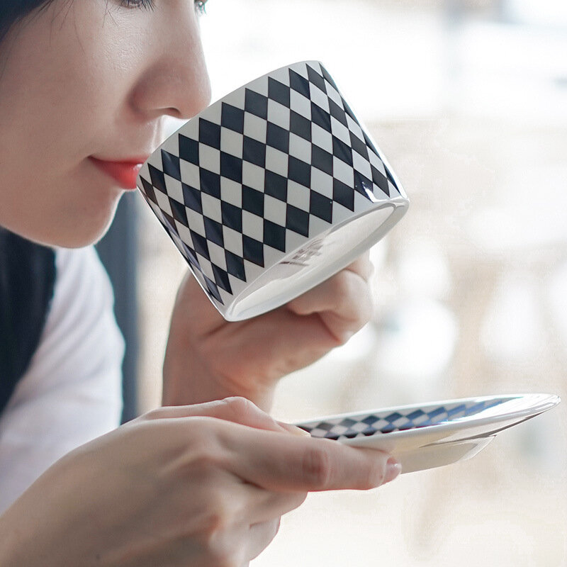Taza de cerámica de estilo Simple nórdico, taza de agua de oficina apilable, creativa, a rayas de lunares, café, té, blanco y negro