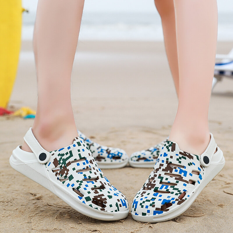 2022 klapki na lato mężczyźni drążą oddychająca plaża klapki Unisex dorywczo płaskie buty wsuwane sandały męskie rozmiar 45 Zapatos