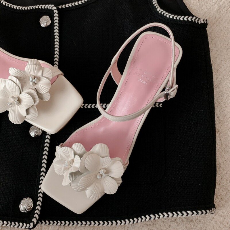 Sandales vintage argentées/roses, faites à la main, fleurs 3D, blanches, françaises, 2024 cm, sandales de plage ouvertes, chaussures à jupe carrée, 34-40, été 6.5
