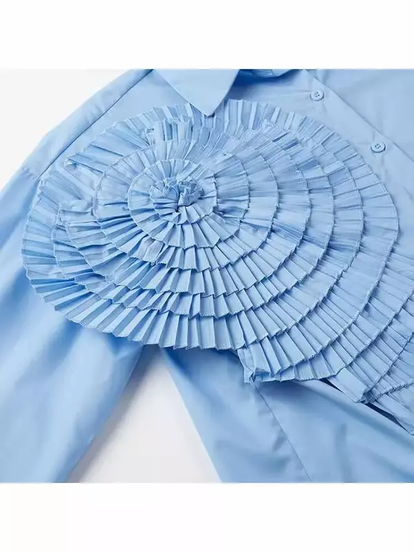 Camisa casual retrô de mangas compridas feminina em camadas, decorada com flores, lapela solta, botão para cima, blusa chique, nova moda, 2024