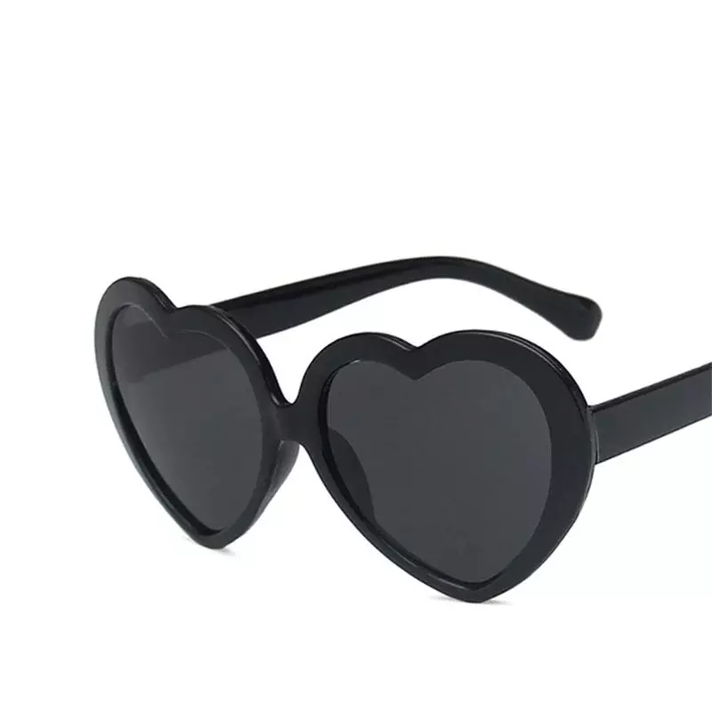 Детские солнцезащитные очки в форме сердца, модные милые красочные солнцезащитные очки с защитой UV400 для девочек и мальчиков, подарок