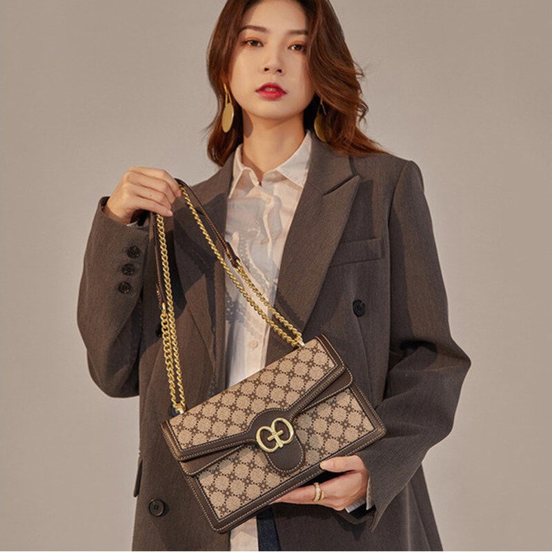 Seta di cocco 2024 nuova borsa a tracolla elegante stampata con una spalla borsa a catena di moda borsa da donna squisita borsa di lusso