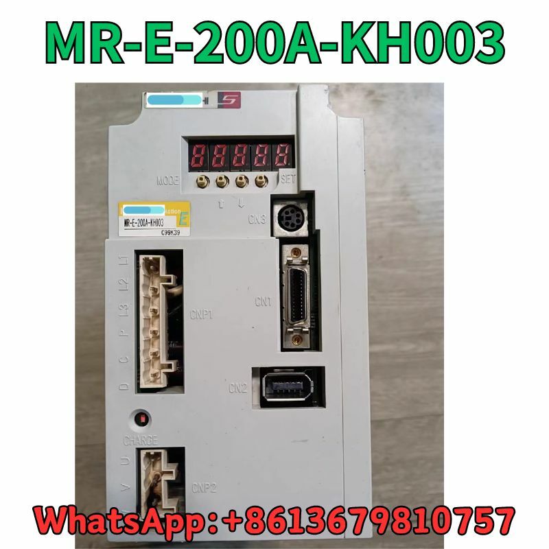 Prueba de MR-E-200A-KH003 de controlador usado, OK, envío rápido