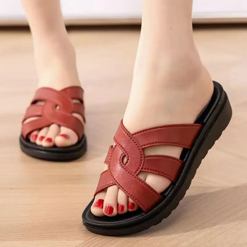 New Women's Summer One Word Hollow Wedges Slippers Free Shipping Thick Sole Non Slip Outdoor Casual Beach Slippers Home Slippers