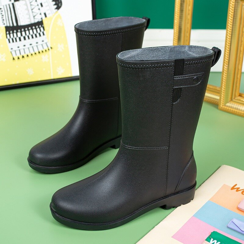 PVC Women's Rain Shoes New Multi Color Mid Tube Rain boots Women's Fashion Four Seasons Anti Slip Waterproof Rain Shoes zapatos