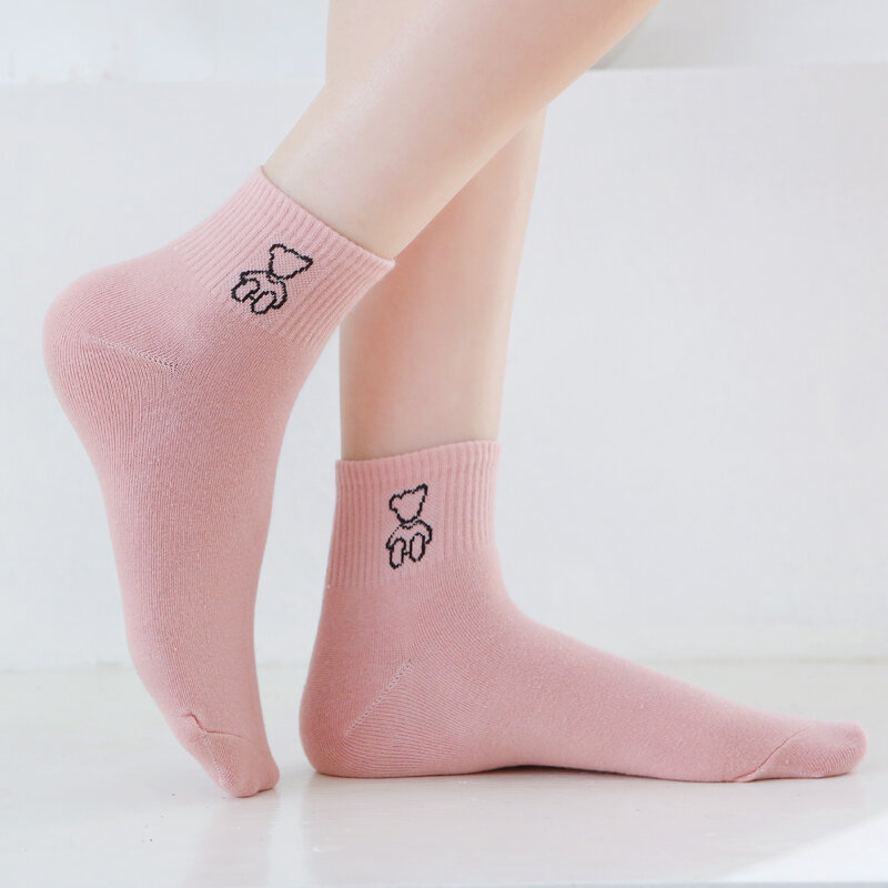 Wholesale Summer Casual Cute Women Socks Animal Cartoon Bear Sport Sock Cotton Funny Short Socks Size 35-39 Dropshipping