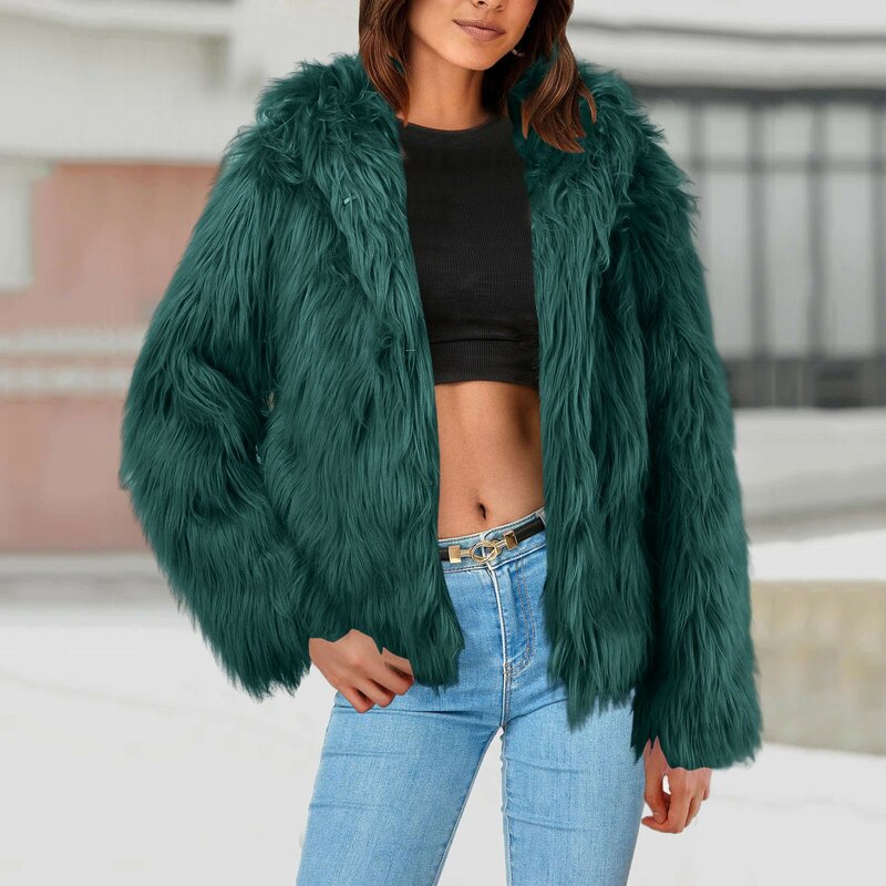 Cappotto di velluto di visone addensato abbigliamento invernale da donna nuova versione di giacca pelosa coreana cappotto corto di peluche in pelliccia di coniglio finto sciolto