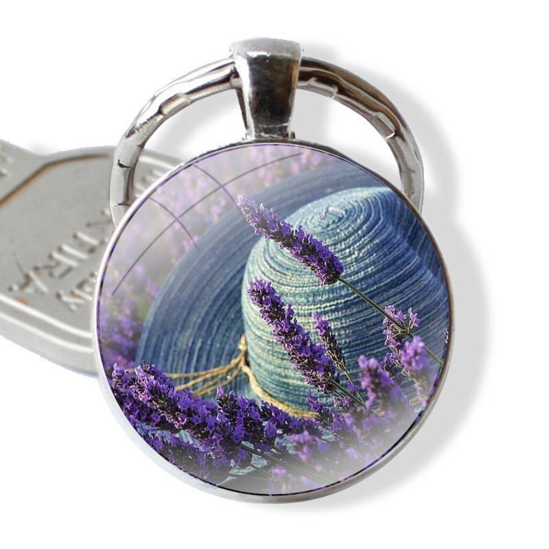 LLavero de cabujón de cristal hecho a mano, soporte de llavero colgante, flores púrpuras de lavanda simples