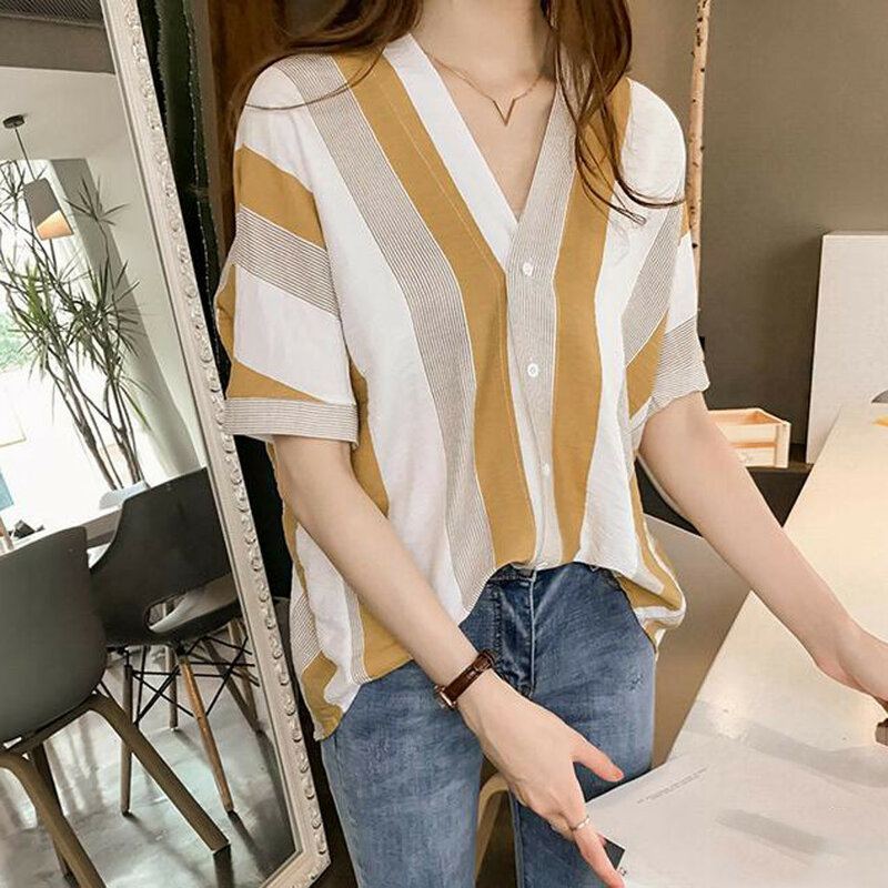 Summer Korean Elegant Fashion Harajuku Slim Fit Female Clothes Loose Casual All Match Tops Patchwork Button Short Sleeve Blusa