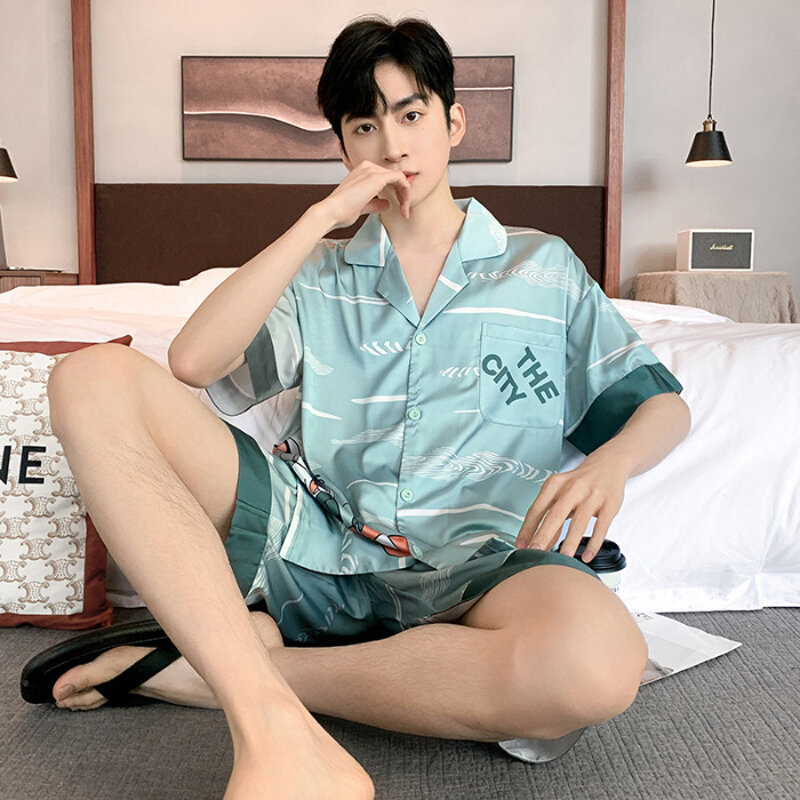 Koreanische Mode Seide Herren Nachtwäsche Sommer Pyjamas Set Sommer kurze Nachtwäsche Herren Strickjacke Homewear plus Größe 3xl Homme