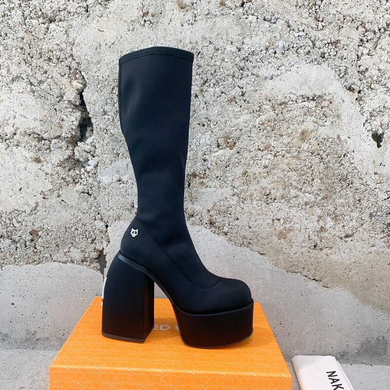 Chaussures Naked Perfect Wolfe Spice noires pour femmes, bottes commandées, talon de 130mm, plate-forme de 55mm, logo de la marque Vipol 9992309232102