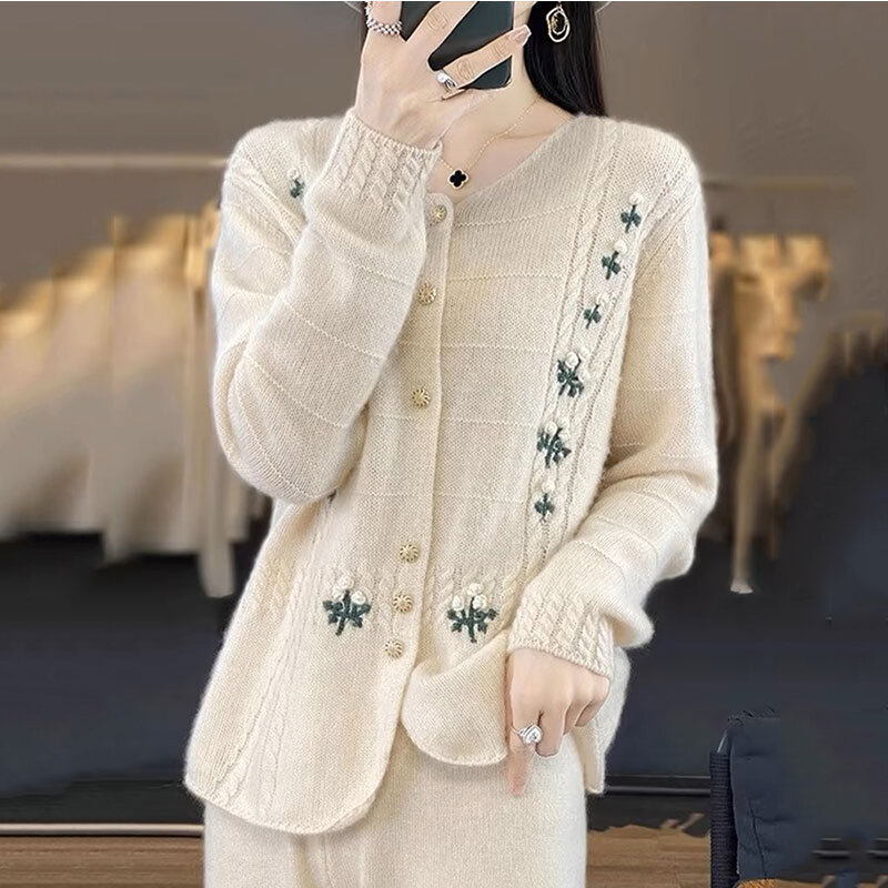 Suéter de cachemira para mujer, cárdigan de punto de manga larga, con diseño de ganchillo, a la moda, novedad de otoño e invierno, 2024