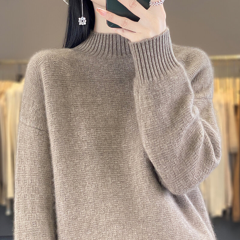 2024 новые женские вязаные кашемировые свитера с воротником средней высоты, легкий и мягкий высококачественный утолщенный свободный и теплый пуловер