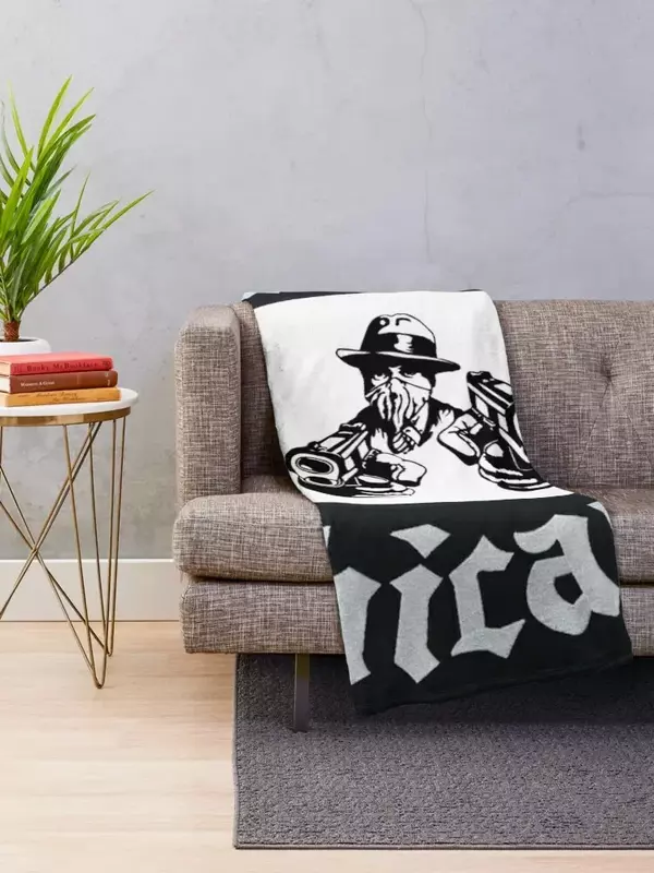 CHICAGO OUTLAWS MOTORCYCLE CLUB Throw Blanket Vintage Blankets Sofas Of Decoration Personalized Gift Flannel Fabric Blankets