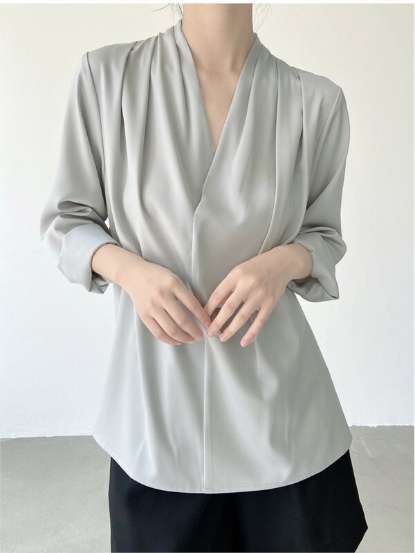 5XL เสื้อเชิ้ตทางการผ้าไหมผู้หญิงคอวีพับได้เสื้อสตรีทเกาหลีเสื้อเชิ๊ตสตรีผ้าชีฟอง6XL ฤดูใบไม้ร่วงแขนยาวผ้าซาตินหรูหราสง่างาม