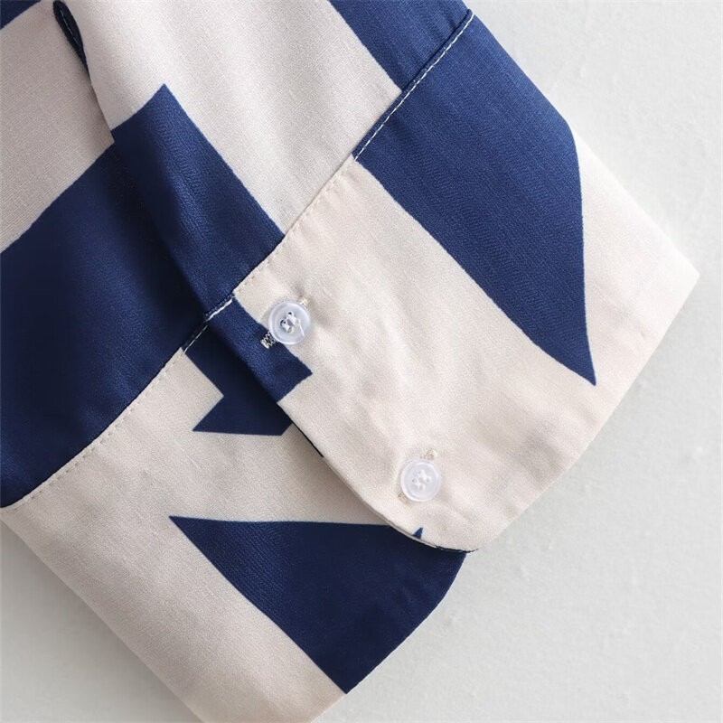 Keyanketian 2024 Nieuwe Lancering Dames Blauw En Wit Geometrisch Bedrukt Shirt Lente Single Breasted Oversized Losse Blouses Top