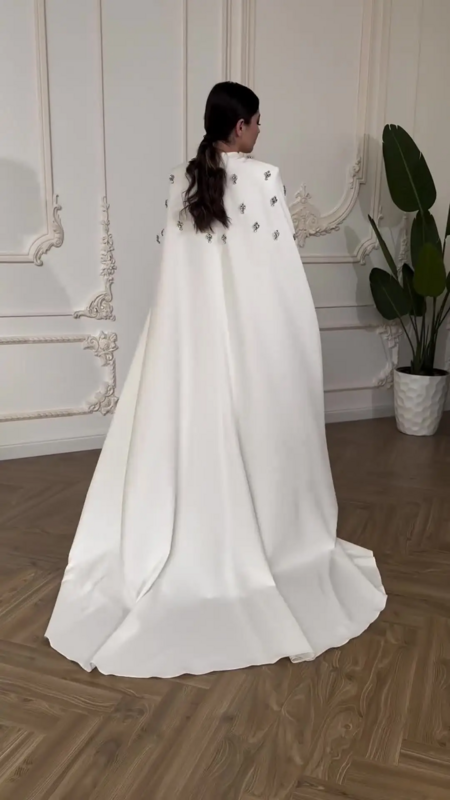 Saudi Arabia  Long Sleeves Prom Dresses O-Neck Beadings Crystals Evening Dresses With Cape Zipper Floor Length Party Dresses