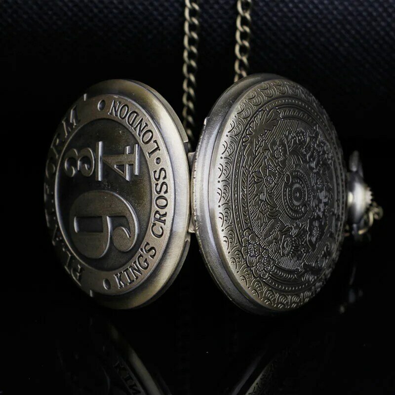 Famous Movie Bronze Clock 9 3/4 Platform King's Cross Quartz Pocket Watch Necklace Chain FOB Watch Pendant Art Collectibles