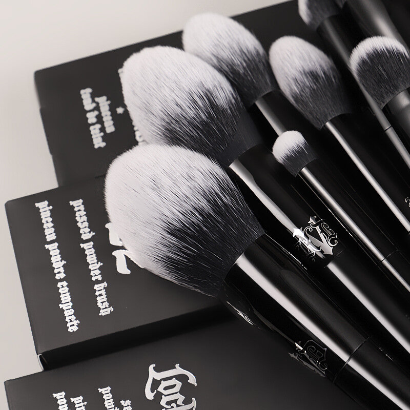 Kat Von D Makeup Brushes Blusher Powder Foundation Concealer Eye Shadow Blending Cosmetic Concealer Beauty Soft Branded Brush