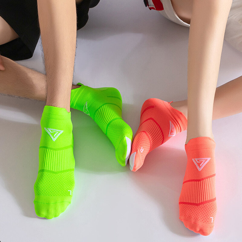 5 Pairs Man Sport Socks Professional Nylon Compression Sweat-Absorbing Quick-Drying Non-Slip Fitness Marathon Ankle Crew Socks