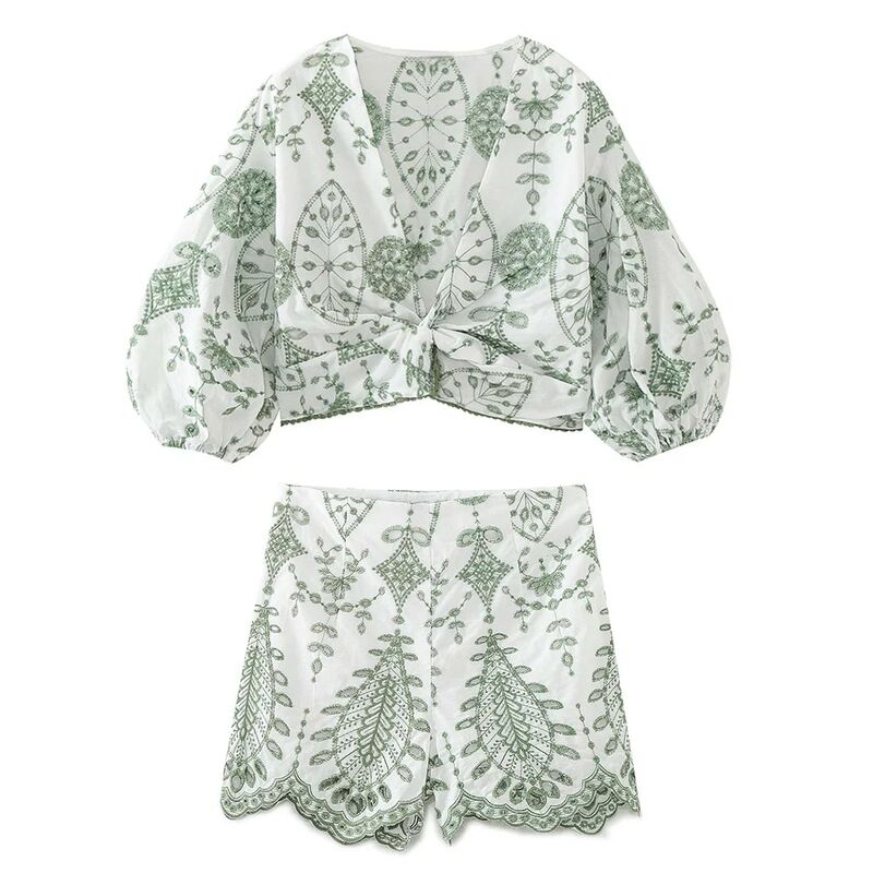 Terno feminino bordado manga com gola em v, blusa chique, shorts bordados, nova moda, 2022, 2024