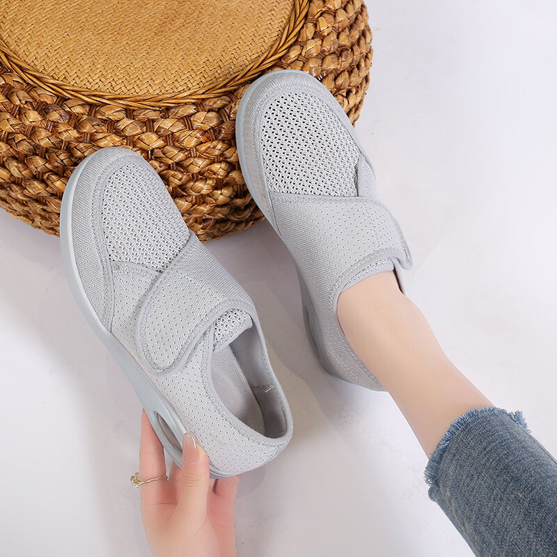 New Fashion Women Casual Walking Shoes Comfortable Women's Flat Shoes Breathable Soft Shock-absorbing Sneakers Plus Size 35-44