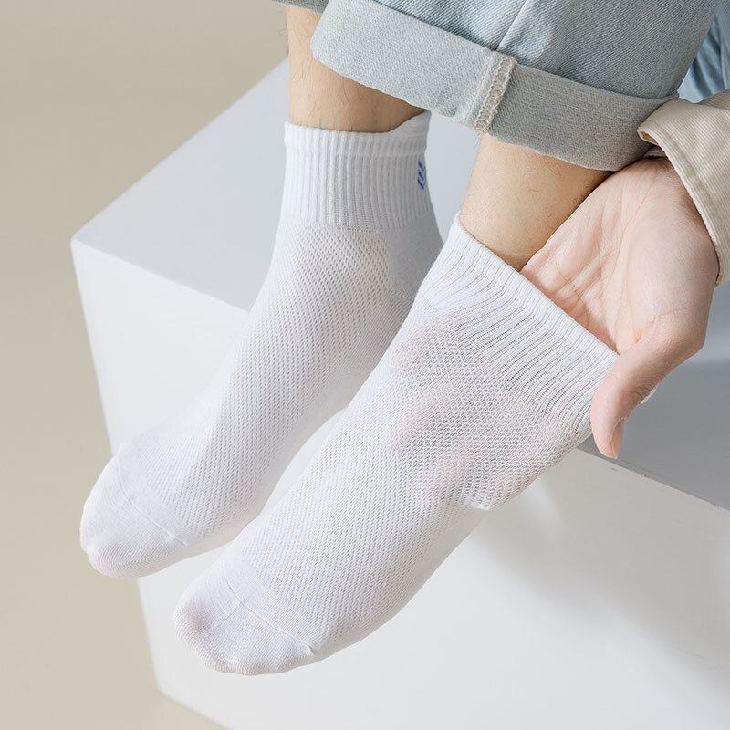 2024 di alta qualità 5 paia di calzini estivi da uomo sottili a bocca corta in cotone traspirante calzini sportivi alla moda alla caviglia calzini Casual