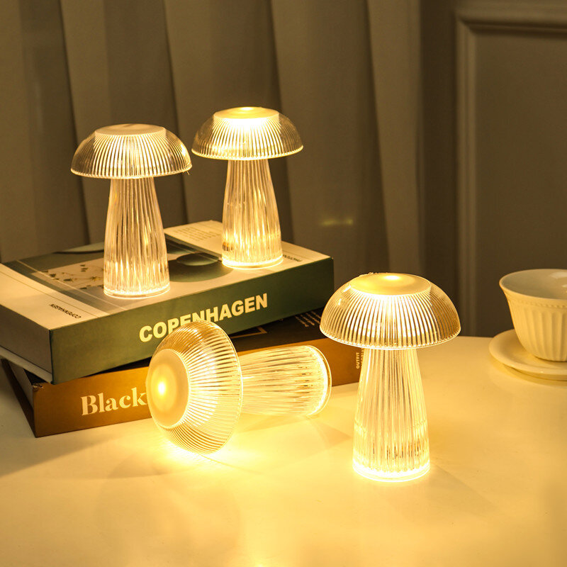크로스 보더 아마존 크리에이티브 크리스탈 버섯 해파리 테이블 램프 장식, 분위기 조명, 침대 옆, 작은 야간 램프, 2023 신제품