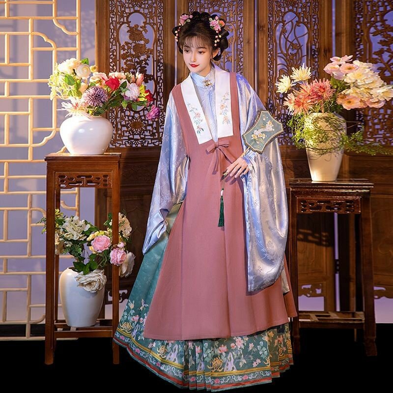 Weibliche Han Kostüm Frauen Saibei Zhaoming Stehkragen lange Jacke als Kleid täglich neu