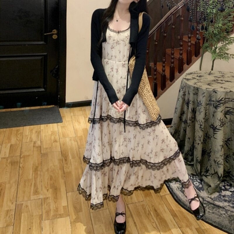 Large French Spring And Summer Luxury Feel Loose and Slim Fragmented Flower Hanging Strap Dress Cardigan Two Piece Set for Women