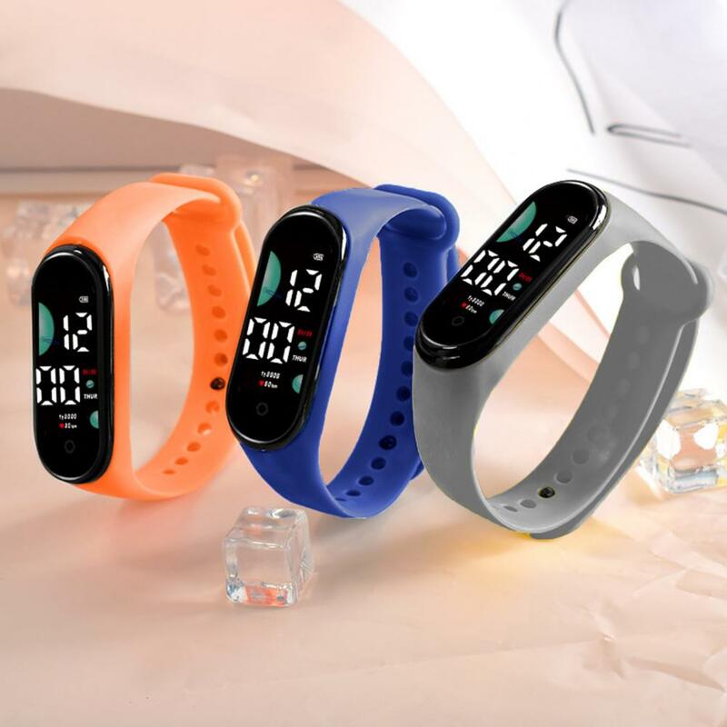 어린이 스포츠 피트니스 시계, 방수 자동 날짜 시간 코드 시계, 야광 LED 디지털 실리콘 스트랩 손목시계