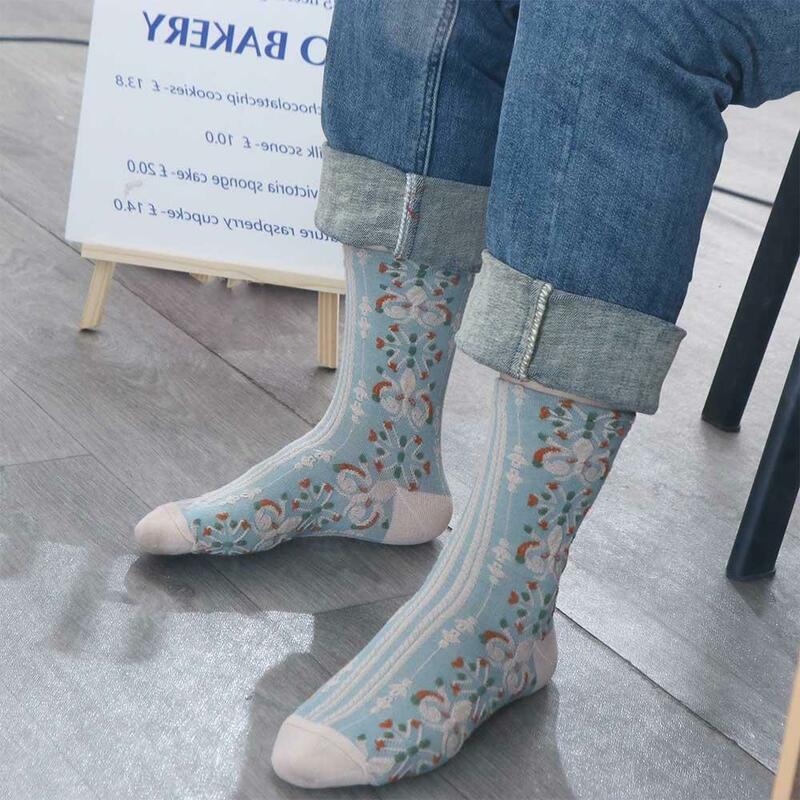 ถุงเท้าถักลายสไตล์ฮาราจูกุแบบย้อนยุคถุงเท้าโลลิต้าถุงเท้าถักยาวปานกลางถุงเท้าสไตล์เกาหลี