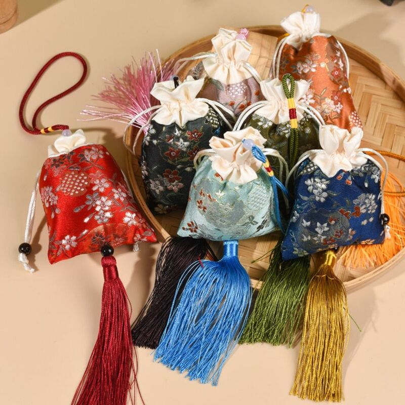 Sachê estilo chinês para decoração, saco de armazenamento de jóias, saco Dragon Boat Festival, brocado, carro pendurado, embalagem para mulheres