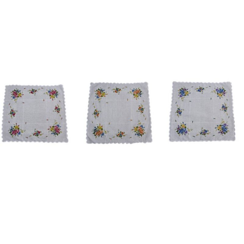 3 szt. Bawełniane chusteczki damskie haftowanym koronkowym kwiatkiem dla matki panny młodej