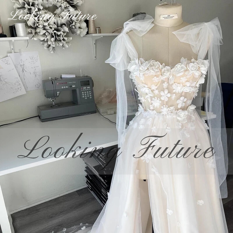 Elegancka koronka suknia ślubna z tiulami i linią 3D kwiaty długi łuk rękaw aplikacje z wysokim rozcięciem suknia ślubna Sweep Train vestido de novia