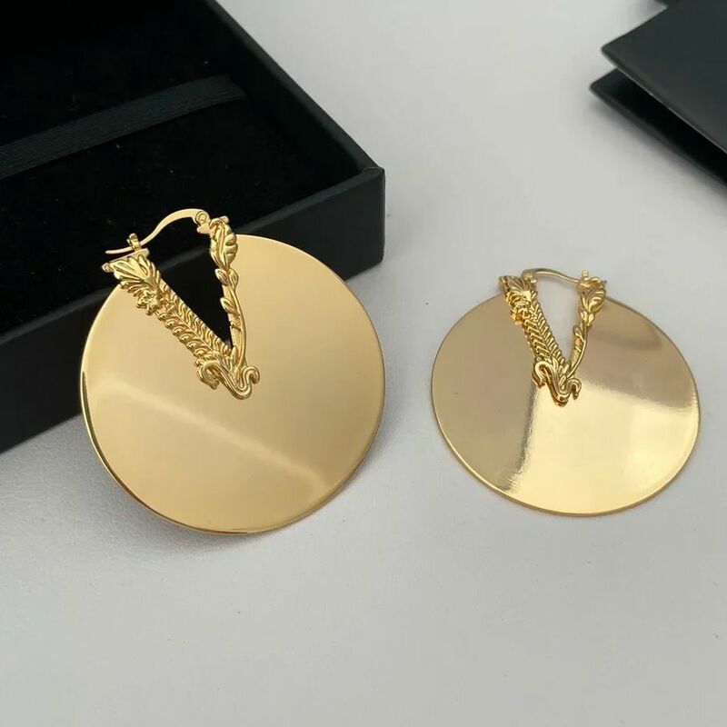 유럽 최고 품질 주얼리 큰 원형 황동 18K 금 도금 귀걸이, 여성 디자이너 브랜드 트렌드