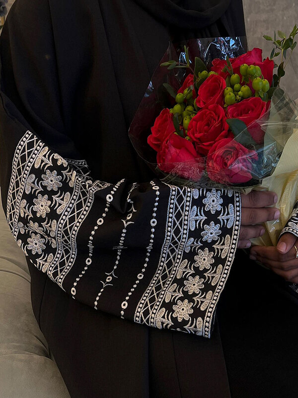 Eid Embroidery Muslim Abaya for Women Ramadan Dress Morocco Lace-up Abayas Kaftan Islam Cardigan Dubai Arab Long Robe 2024