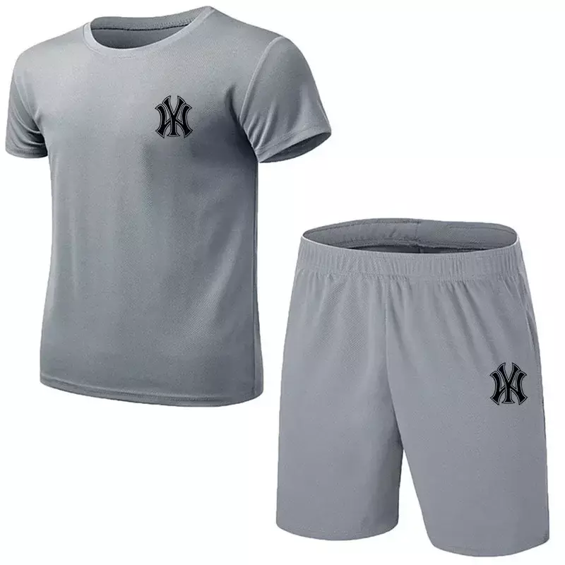 Set olahraga pria baru, kaus + celana dua set nyaman bernapas jaring lari kebugaran Musim Panas 2024