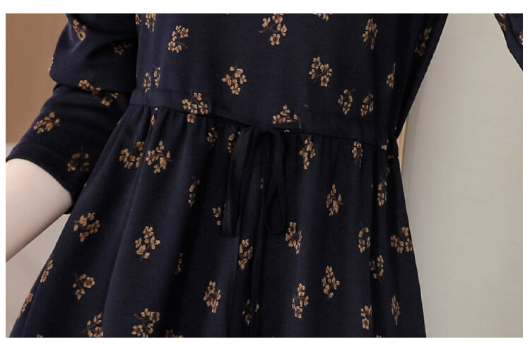 2023 Autumn/Winter New Doll Neck Retro Print Long Sleeve Dress for Women's Loose Large Slim Knee Length A-line Skirt Robe