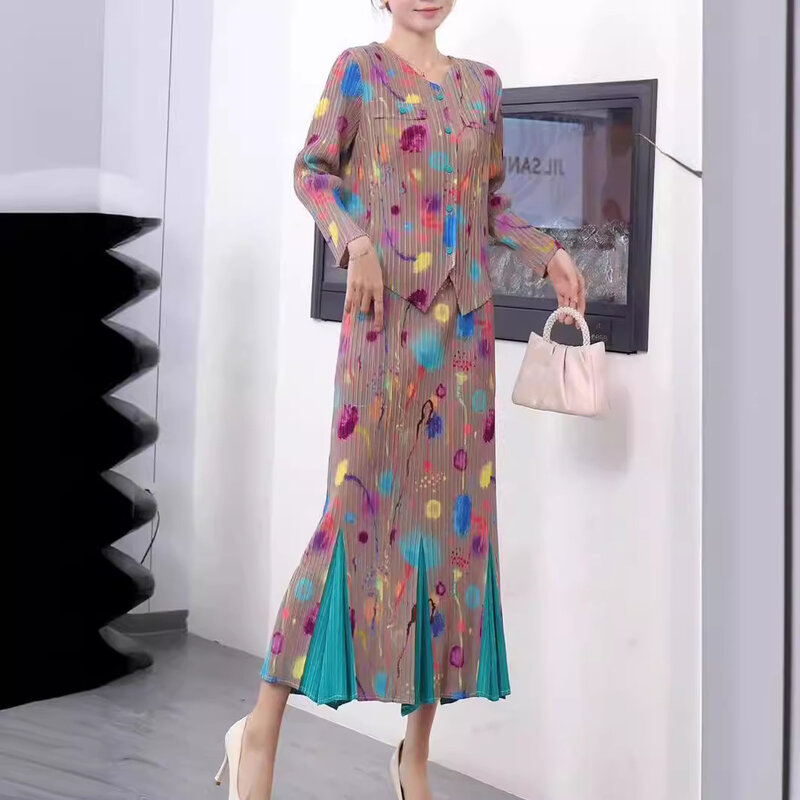 Miyake abito Casual moda pieghettato 2024 nuova camicetta abbottonata con scollo a v stampata drappeggio soprabito due pezzi set donna Outifits
