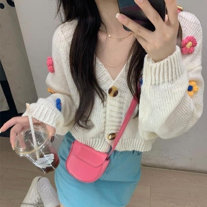 Kardigan wanita musim semi manis gadis 3D bunga leher V dirancang Mode Korea Kawaii Retro Semua cocok gaya malas siswa trendi