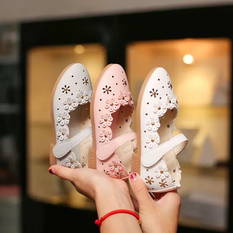 Girls Leather Shoes Children's Princess Shoes New Fashion Little Flower Girl Dress Shoes Flats Soft for Wedding Party Floral New