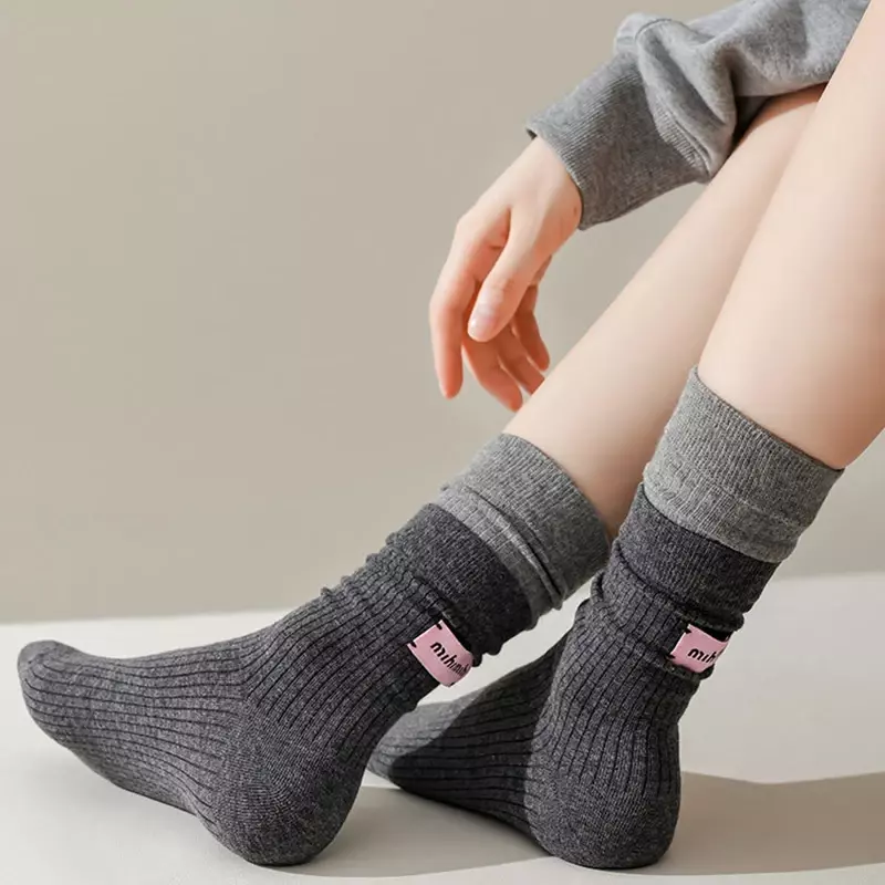 Meias esportivas de meia-calça feminina, moda coreana, etiqueta rosa, letra inglesa, listrada, algodão, macia, confortável, retrô, primavera, outono