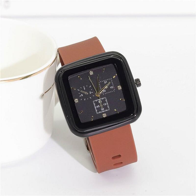 Large Square Screen Quartz Watch Silicone Strap Casual Sport Wristwatch for Students Electronic Clock