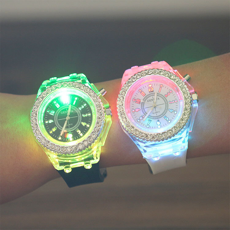 Reloj de pulsera con luz LED multicolor para hombre y mujer, cronógrafo luminoso con Flash, tendencia de personalidad, para amantes de los estudiantes