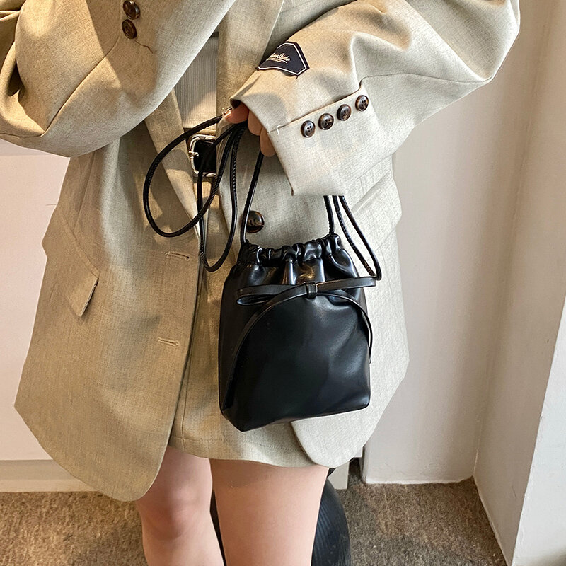Tas bahu Mini kulit Pu untuk wanita, tas ember selempang desainer Korea Y2K 2024
