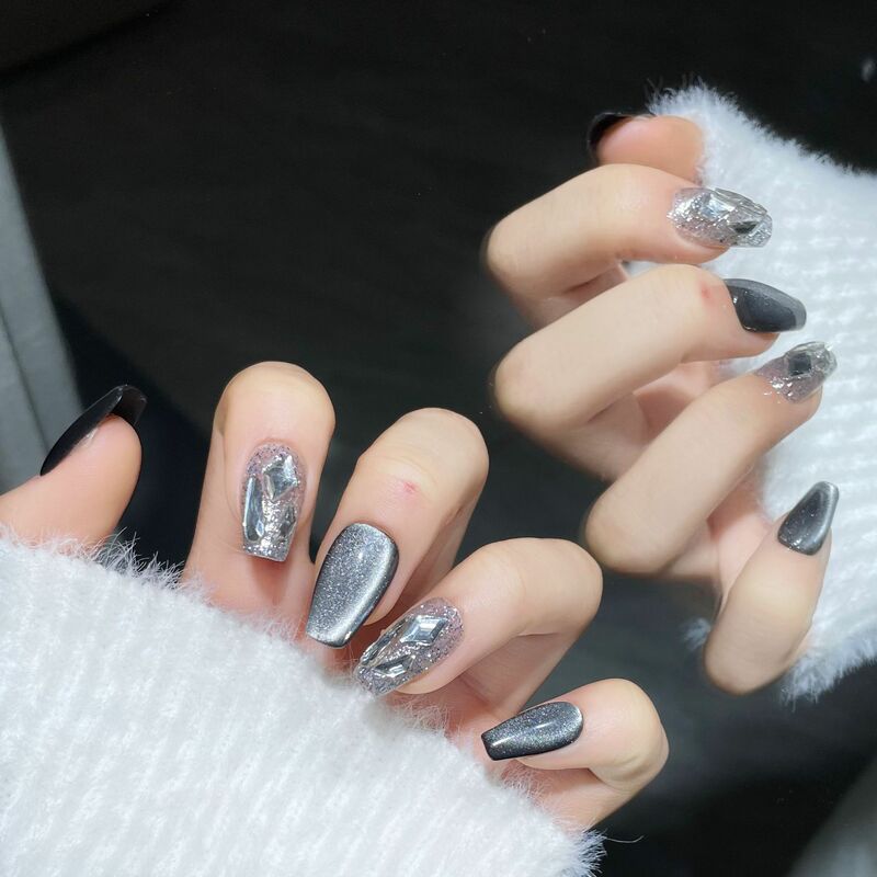 Czarne srebrne ręcznie robione paznokcie na całej okładce Manicuree duży diament sztuczne paznokcie do noszenia sztuczne z zestawem narzędzi