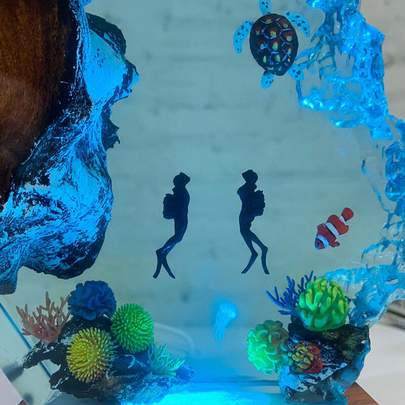 Lampe de Table en Résine à Thème de la Plongée Sous-Marine, Luminaire Décoratif d'Art Créatif, avec Chargeur USB